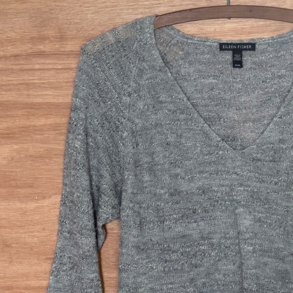 Eileen Fisher gray thin knit v-neck sweater size M baby alpaca nylon wool - Picture 2 of 6